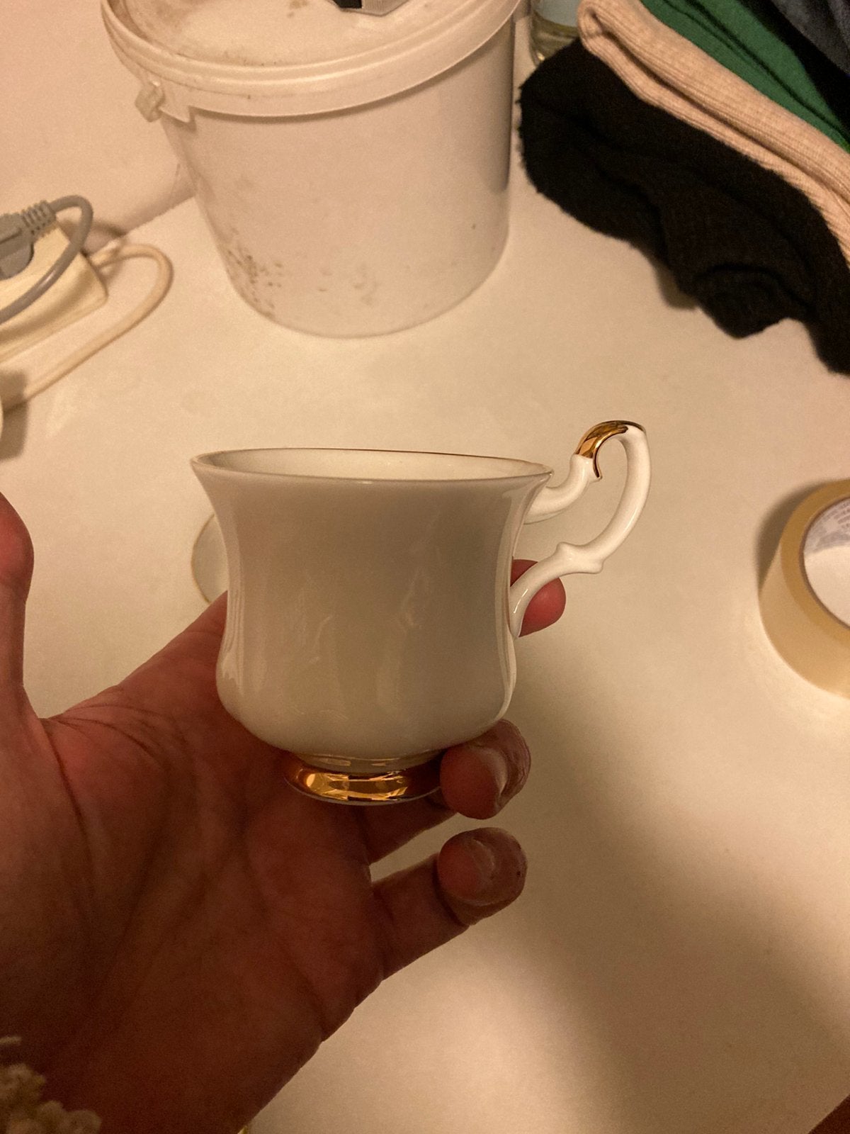 Royal Albert Val d’Or koffiekopjes 2 stuks, Ophalen of Verzenden