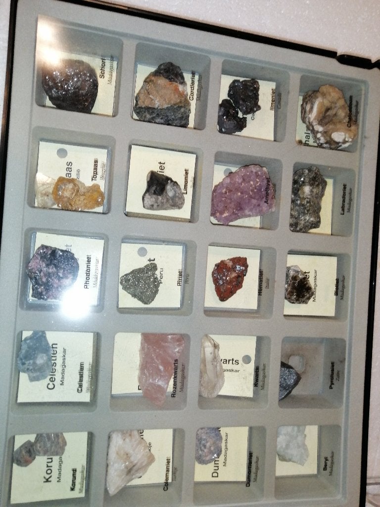 Een mooie mineralen en edelstenen verzameling , 20stuk, Ophalen of Verzenden, Mineraal