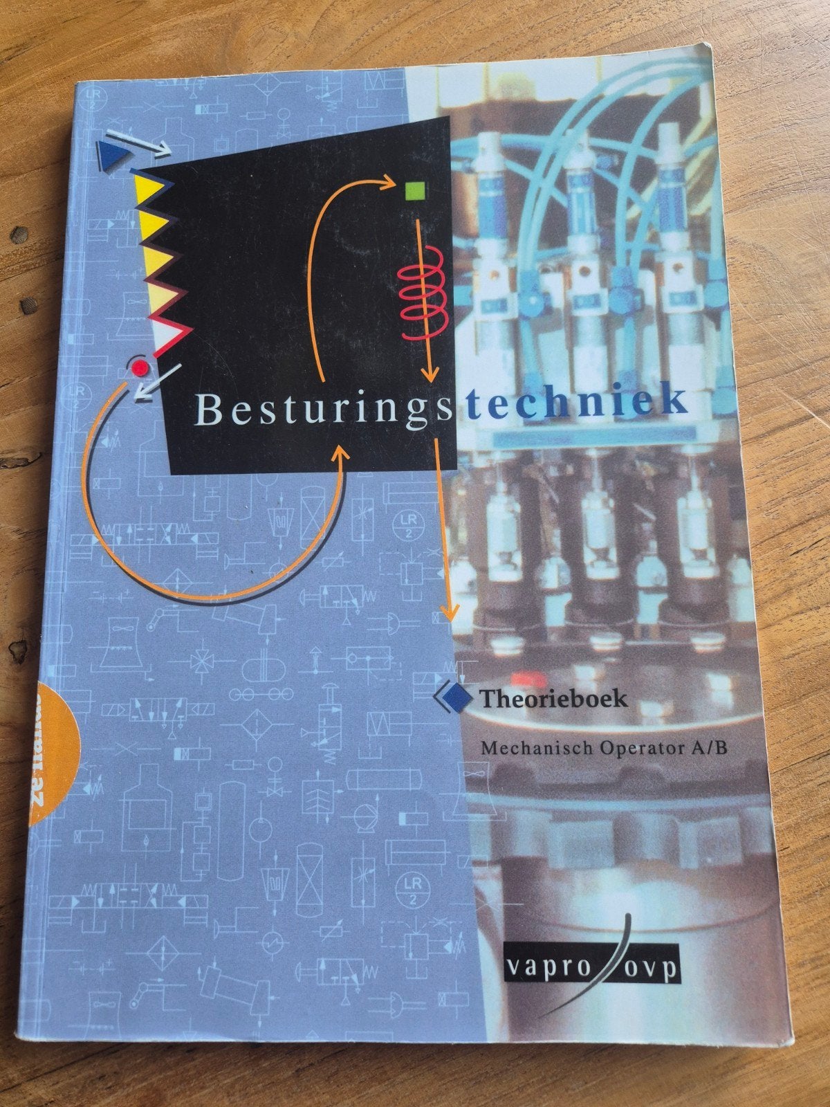 Besturingstechniek Theorieboek Mechanisch Operator A/B, Ophalen of Verzenden, Zo goed als nieuw, Regeltechniek, Vapro