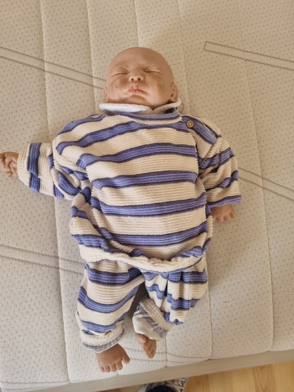 reborn pop beschadiging, Ophalen, Gebruikt, Babypop