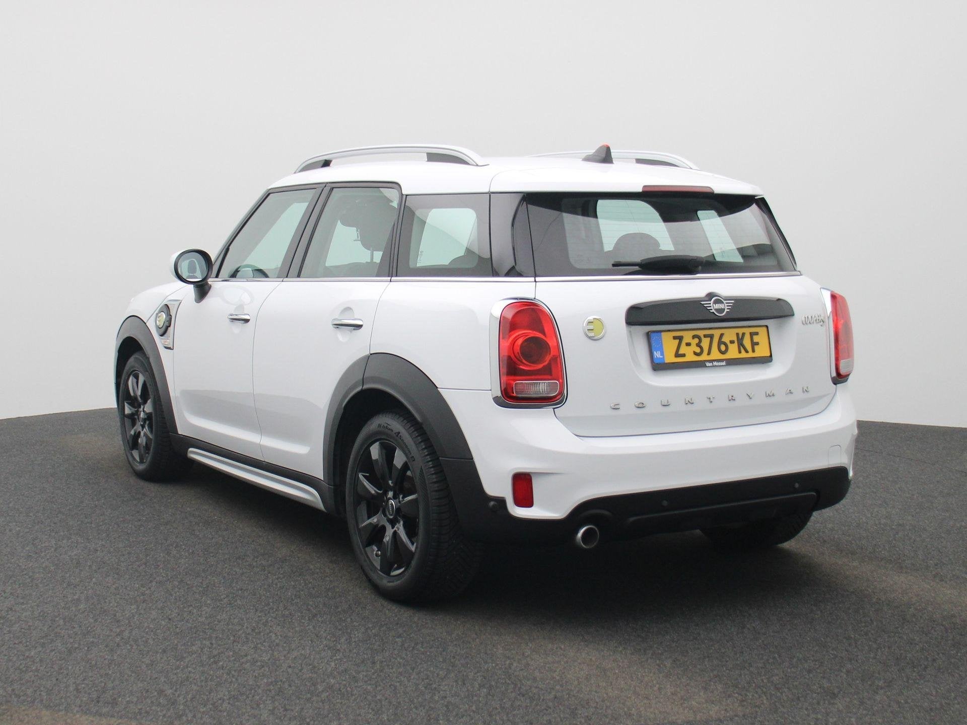MINI Countryman 1.5 Cooper ALL4 Business Edition | AUTOMAAT, Automaat, 12 maanden, Gebruikt, Wit