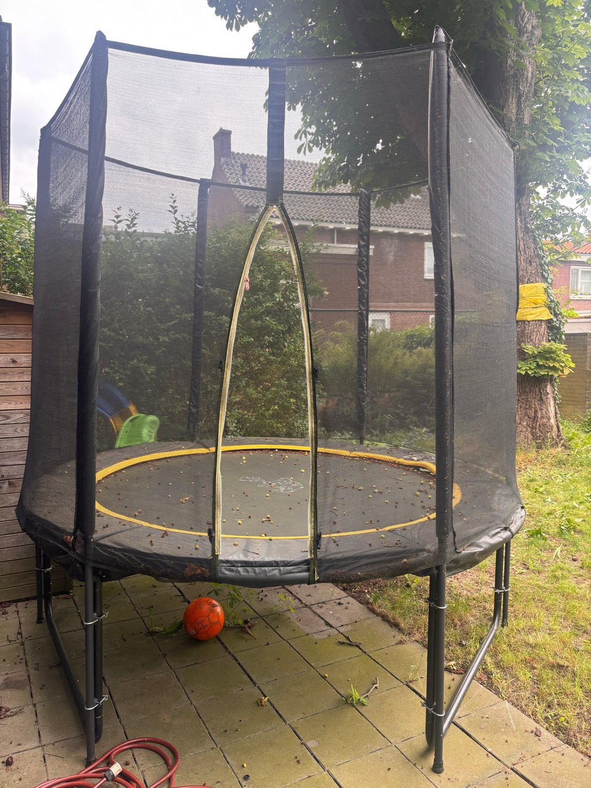 Trampoline 250cm met veiligheidsnet (rits defect), Ophalen, Gebruikt