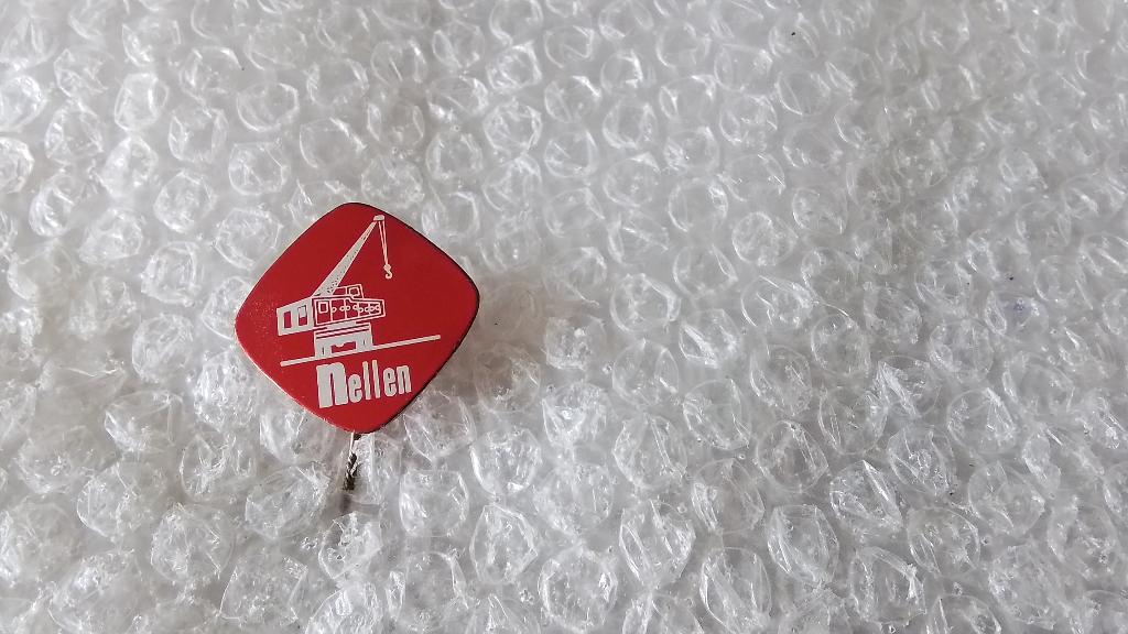 Speldje nellen kraanbouw uit Rotterdam, Verzamelen, Speldjes, Pins en Buttons, Ophalen of Verzenden, Zo goed als nieuw, Overige onderwerpen