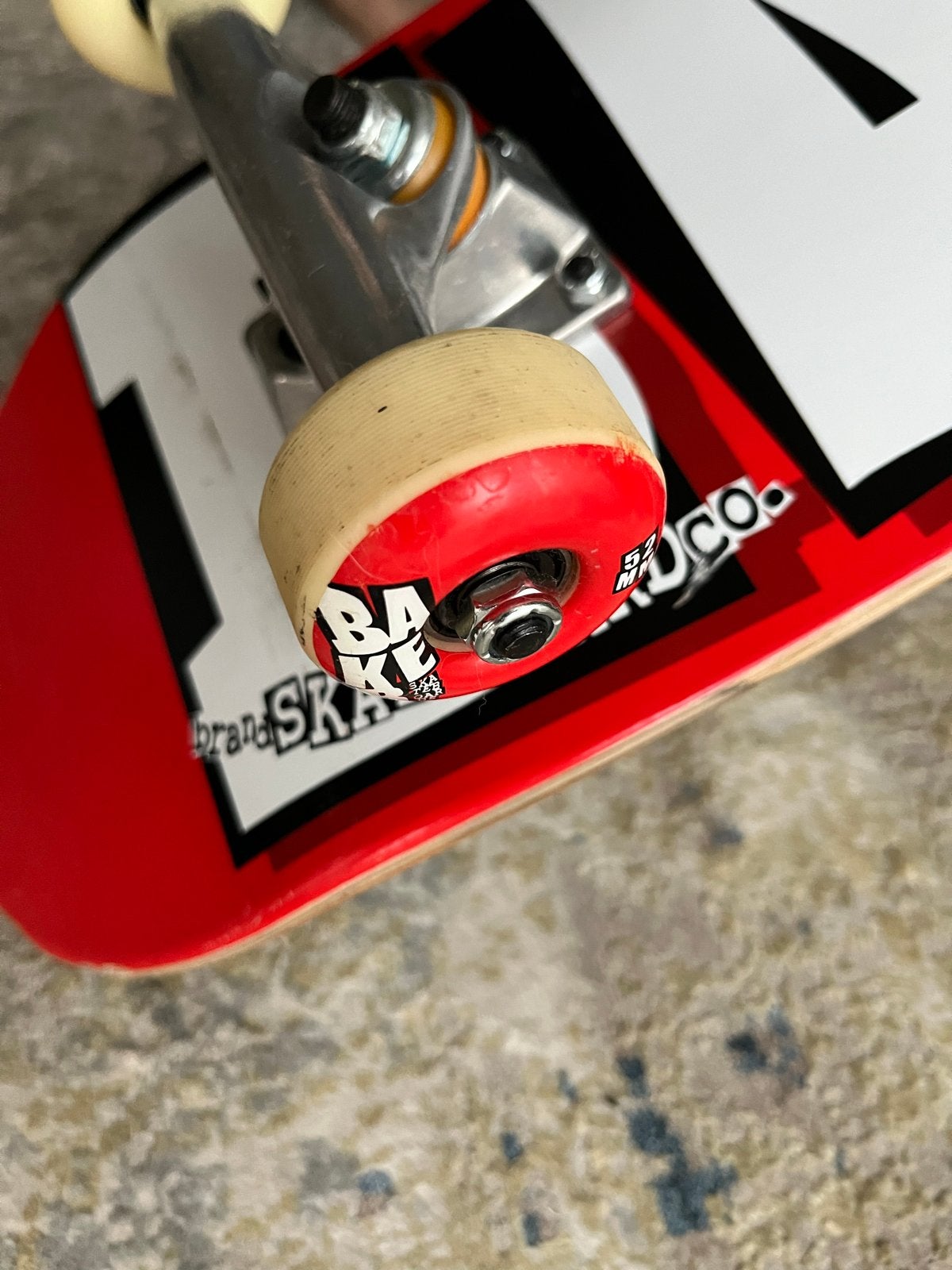 Foto 3 van Baker Skateboard - Zo goed als nieuw