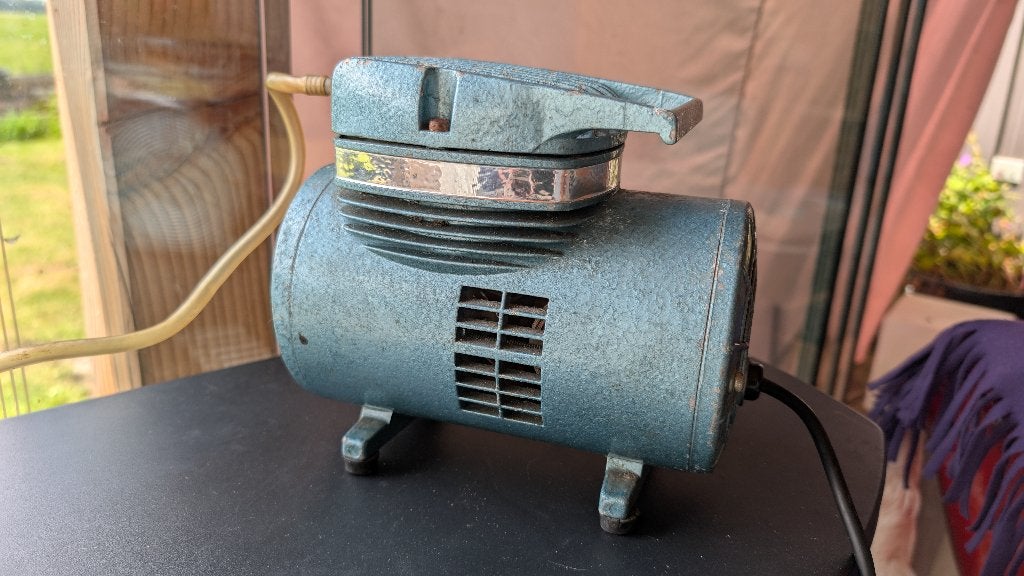 vintage Thomas lucht compressor, Doe-het-zelf en Verbouw, Compressors, Gebruikt, Minder dan 6 bar, Minder dan 25 liter, Minder dan 200 liter/min