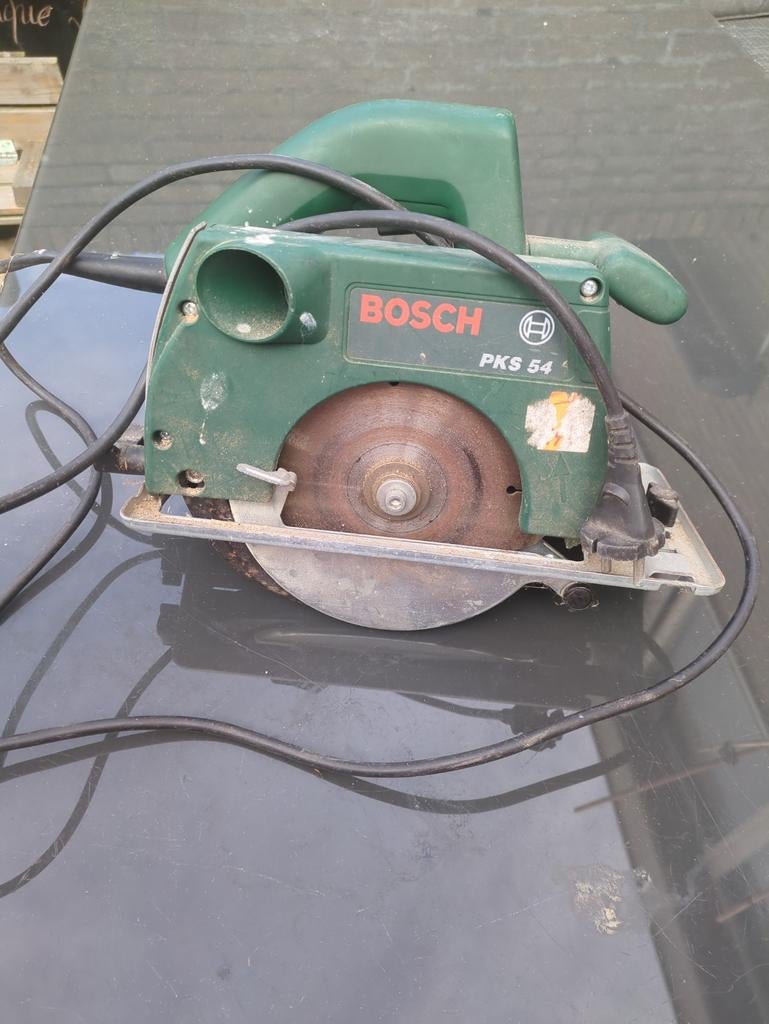 Werkend weggezet bosch pks 54, Ophalen of Verzenden, Gebruikt, Minder dan 600 watt, 30 tot 70 mm