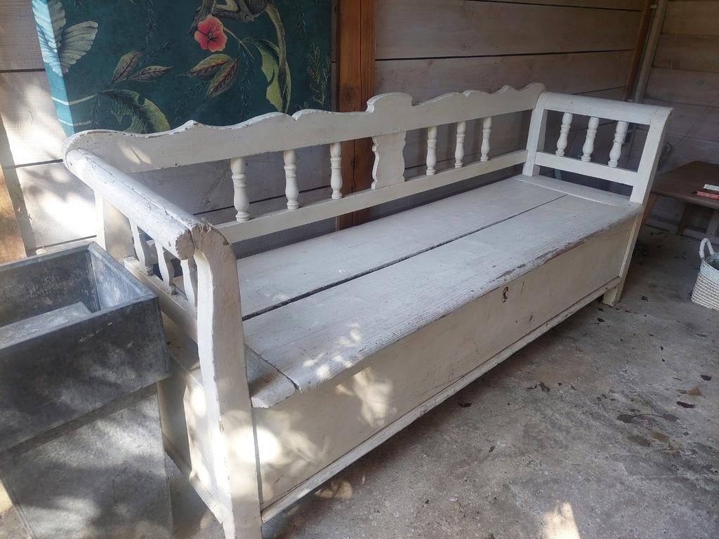 Brocante klepbank met opbergruimte - onderhoud nodig, Ophalen of Verzenden