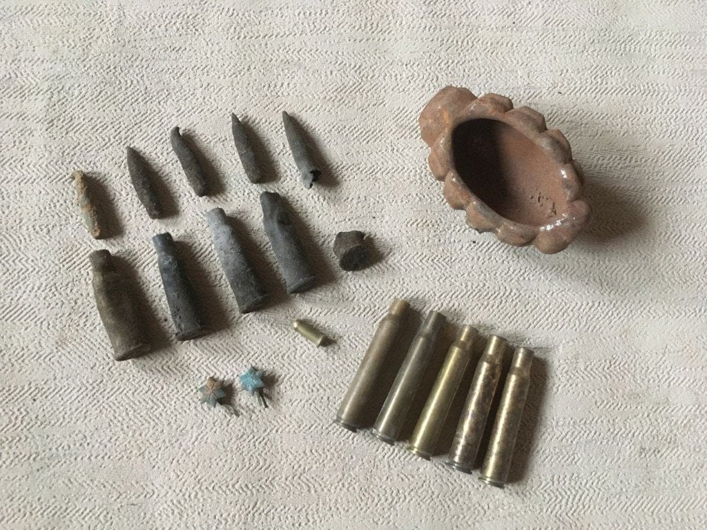 wo1 relics - Franse F1, lebel hulzen, nato hulzen - LEEG, Ophalen of Verzenden, Landmacht, Overige gebieden, Hulzen of Bodemvondsten
