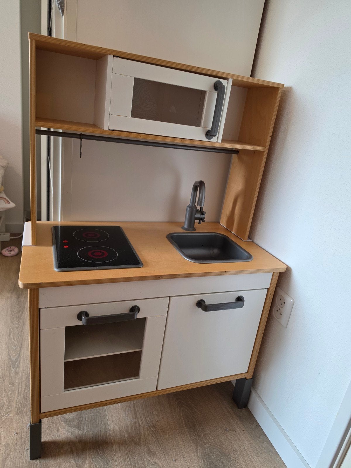 IKEA DUKTIG speelkeuken met werkende kookplaatverlichting, Ophalen, Gebruikt, Met licht