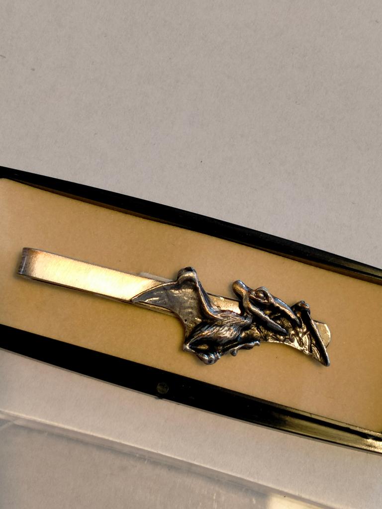 Pteranodon Dino Dinosaurus dasspeld das speld zilverkleurig, Verzamelen, Speldjes, Pins en Buttons, Ophalen of Verzenden, Zo goed als nieuw