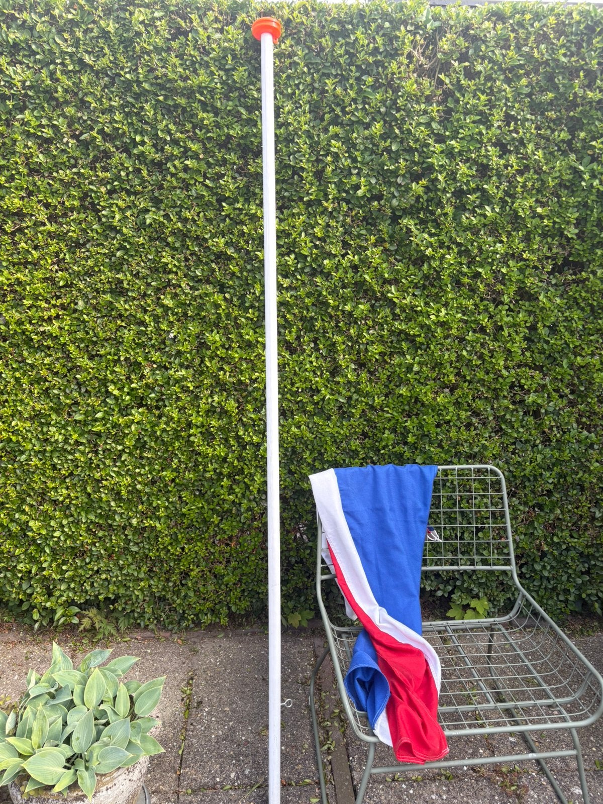 Nederlandse vlag met vlaggenstok., Diversen, Vlaggen en Wimpels, Ophalen of Verzenden, Gebruikt