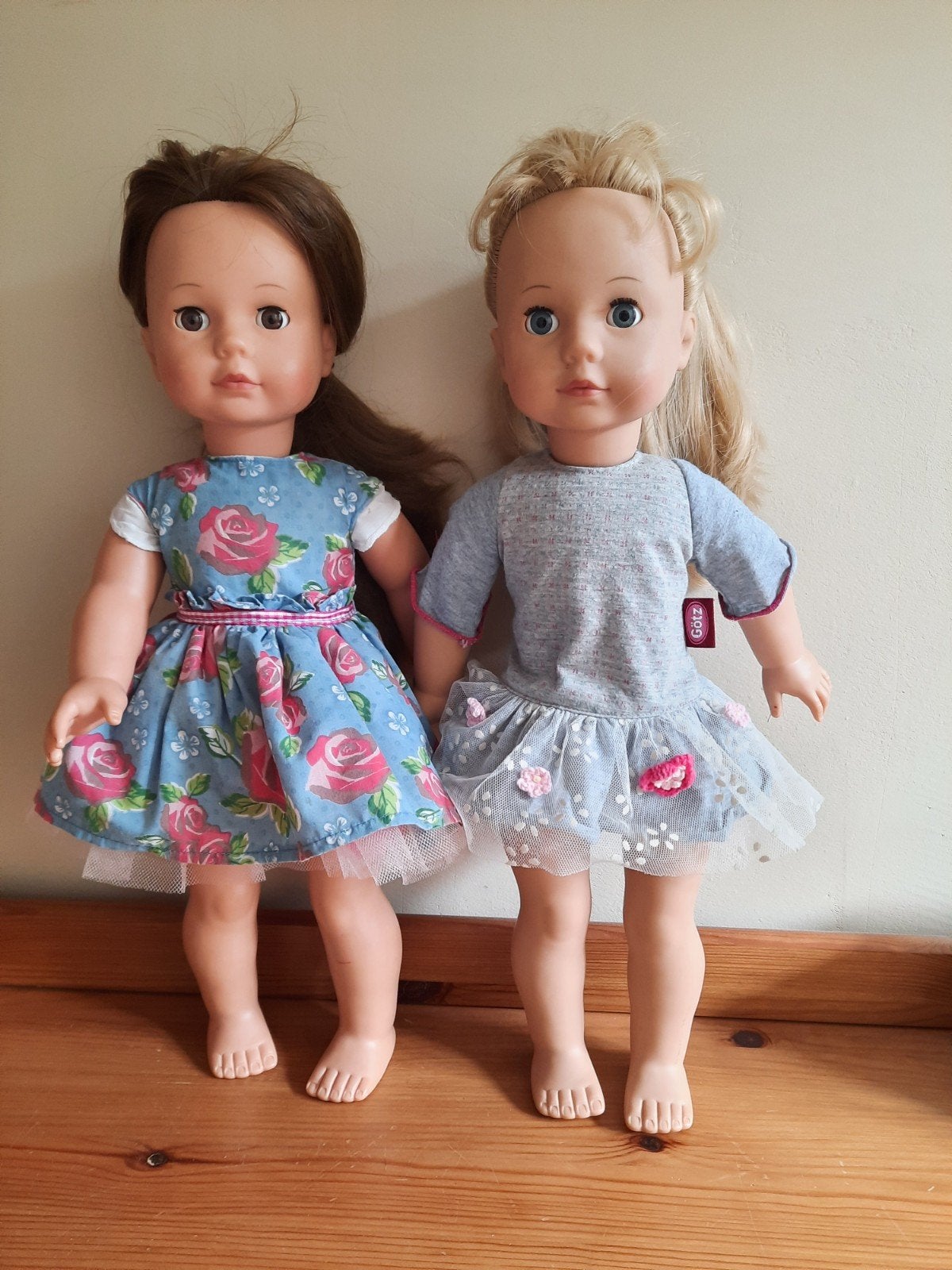 Blonde Gotz pop met stoffen lijfje, Verzamelen, Poppen, Ophalen of Verzenden, Gebruikt, Pop