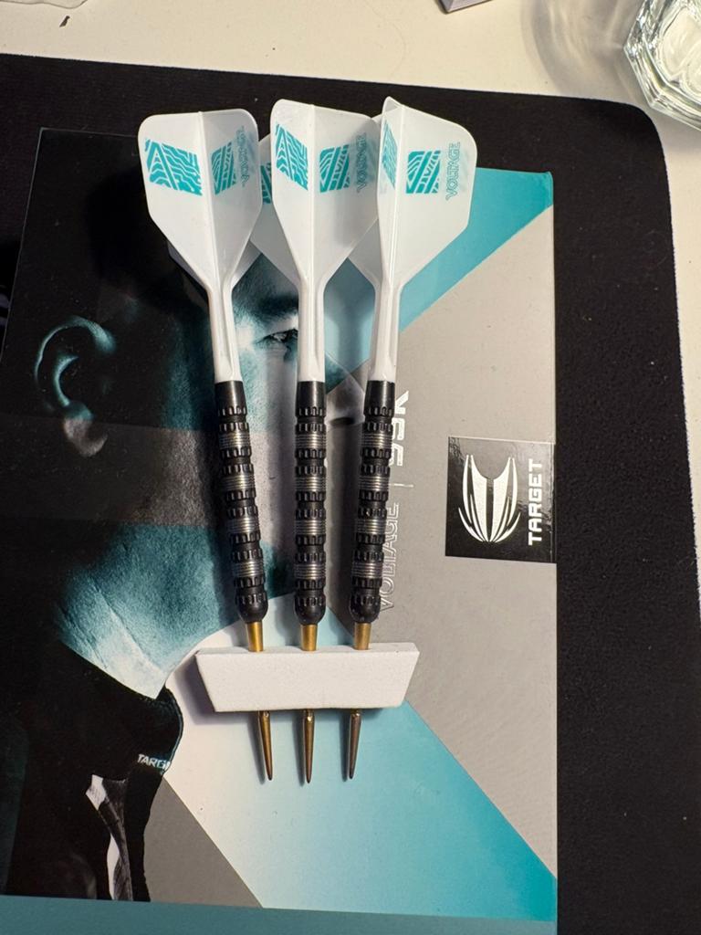 Target Rob Cross 95K dartpijlen 21 gram, Ophalen of Verzenden, Zo goed als nieuw, Pijlen