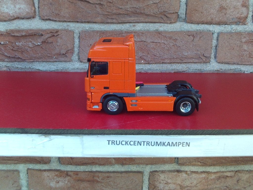 WSI  Daf  95  XF  Super  Space  Cab  Premium  Line.