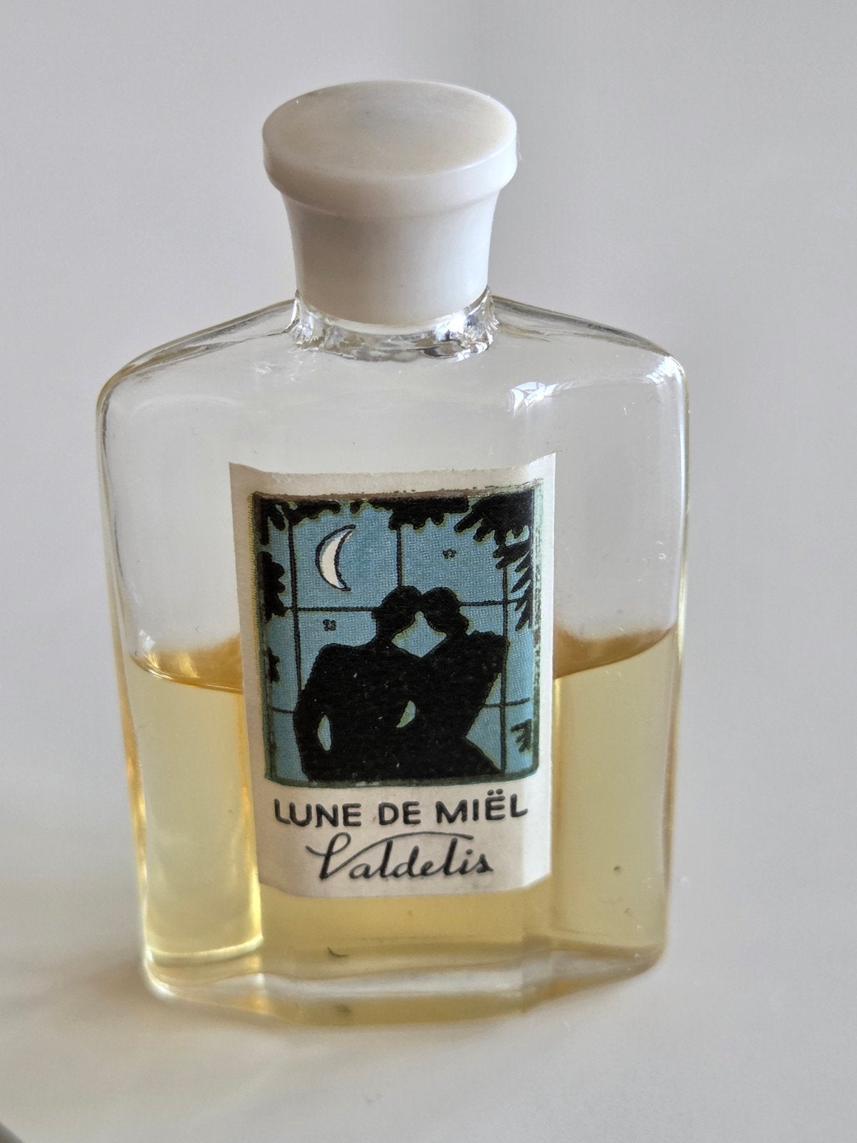 Lune de Miele van Valdelis, Ophalen of Verzenden, Zo goed als nieuw, Gevuld