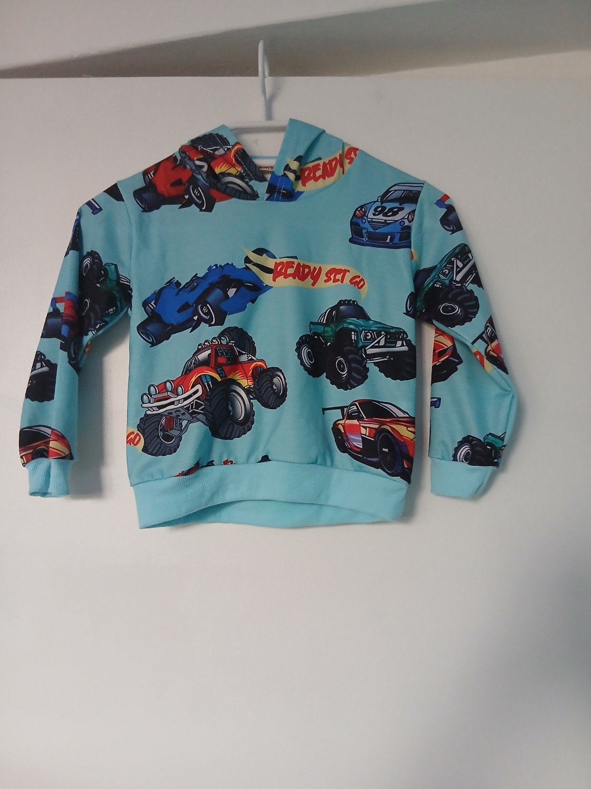 nieuw jongens trui maat 86/92 blauw monster trucken, Kinderen en Baby's, Babykleding | Maat 86, Ophalen of Verzenden, Nieuw, Jongetje