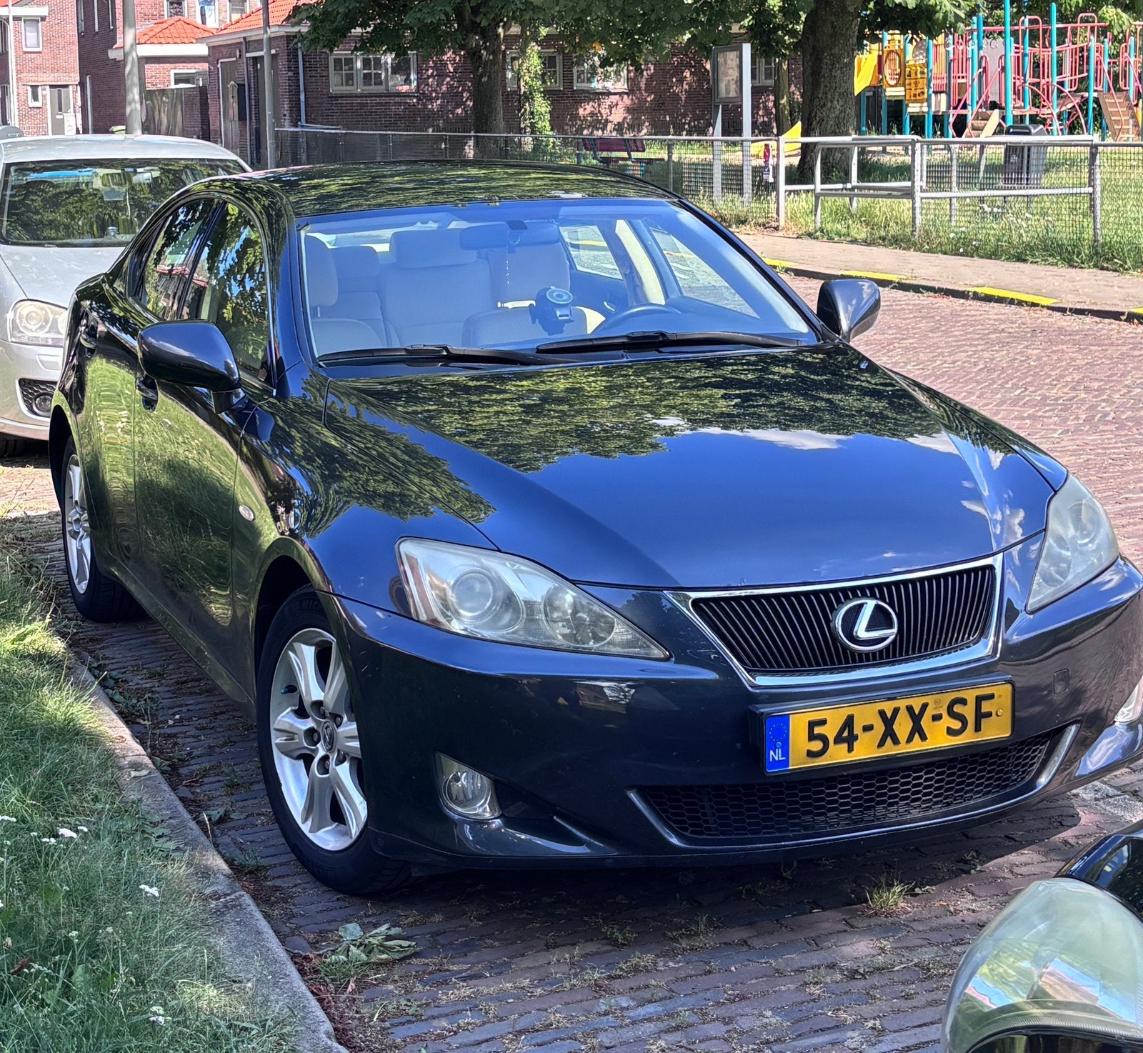 Lexus IS 250 Business V6 AUT 2007 | Dealer onderhouden | APK, Auto's, Beige, 1535 kg, Dealer onderhouden, Zilver of Grijs