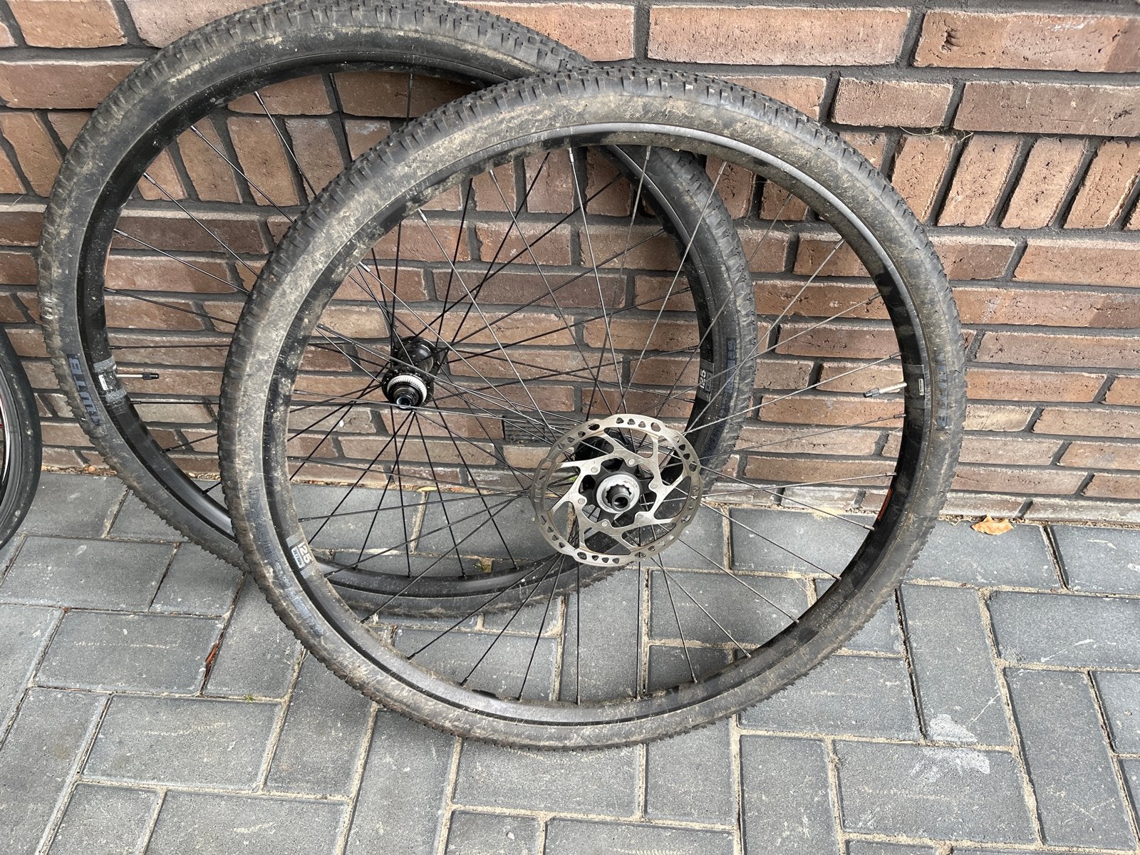 Wielset met banden - gravelbike- 29 inch - ZGAN, Fietsen en Brommers, Fietsonderdelen, Zo goed als nieuw, Wiel, Aluminium, Gravelbike