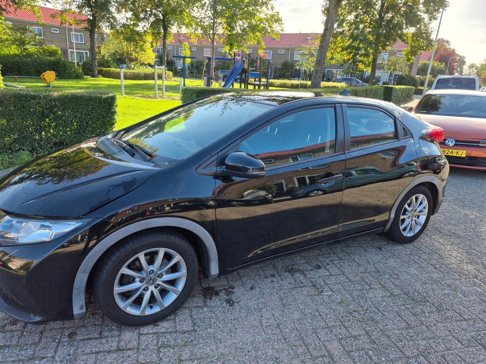 Honda Civic 1.4 I 5DR 2012 Zwart, Voorwielaandrijving, Stof, 4 cilinders, 1156 kg
