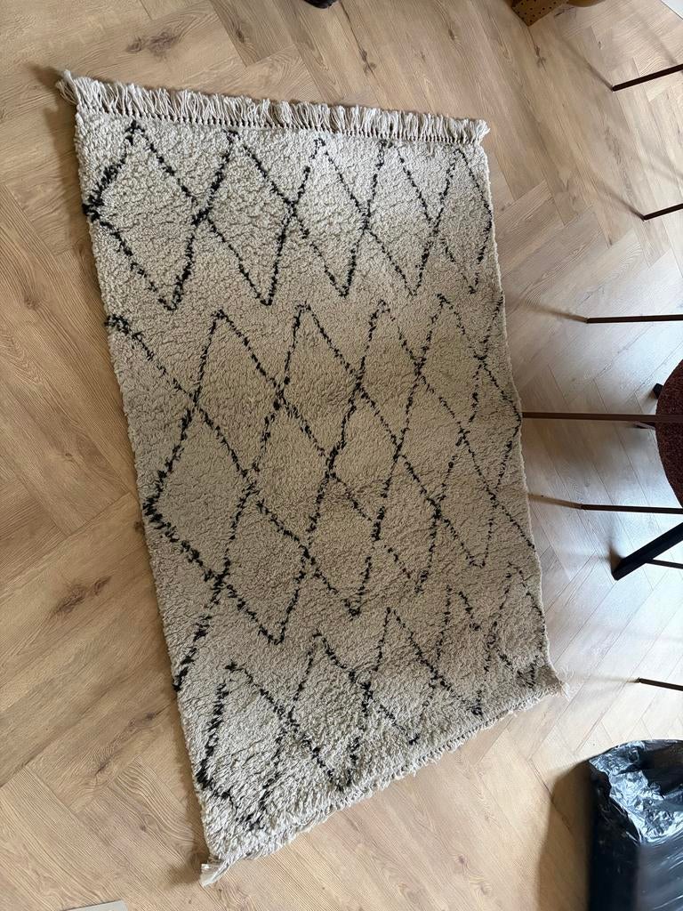 Vloerkleed met ruit, Ophalen, Gebruikt, 100 tot 150 cm, Beige