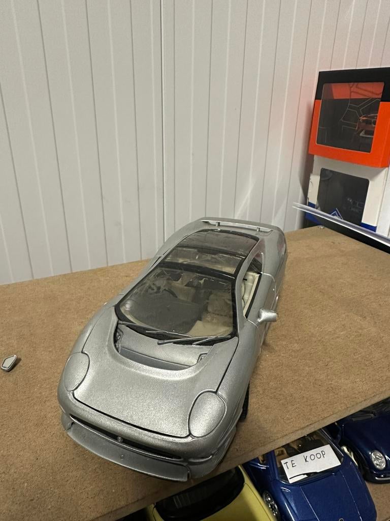 Jaguar xj220 modelauto 1:18 Maisto, Ophalen of Verzenden, Gebruikt, Auto, Maisto