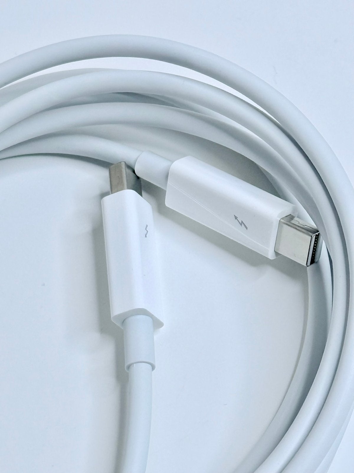 Apple Thunderbolt Kabel 2 meter, Ophalen of Verzenden, Nieuw