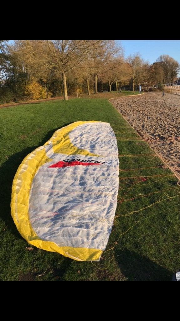 Paraglider set groundhandling, Sport en Fitness, Zweefvliegen en Paragliding, Ophalen of Verzenden, Gebruikt, Complete paraglider