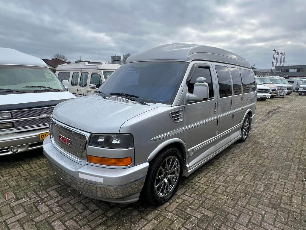 2011 GMC Savana Camper kenteken *Nieuwe import* 103mls, Auto's, Automaat, 8 cilinders, Overige carrosserieën, Leder