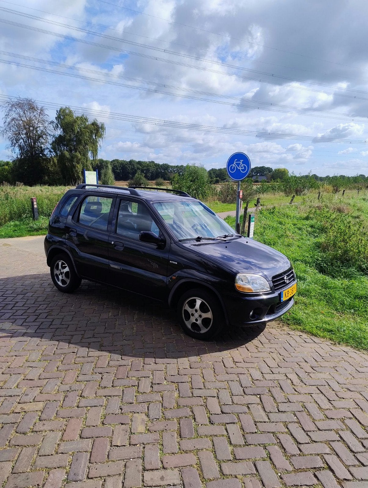 Suzuki Ignis 1.3-16v 2003 apk 07-2027 , prima rijdende auto, Auto's, 31 €/maand, 1328 cc, Zwart, Stationwagon