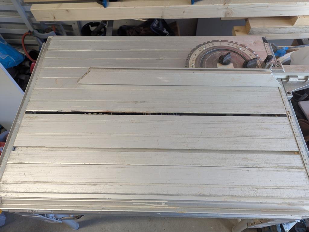 Festool CS 70 EB Precisio Tafelzaag - 2200W, Gebruikt, Cirkelzaag, 70 mm of meer, Ophalen of Verzenden