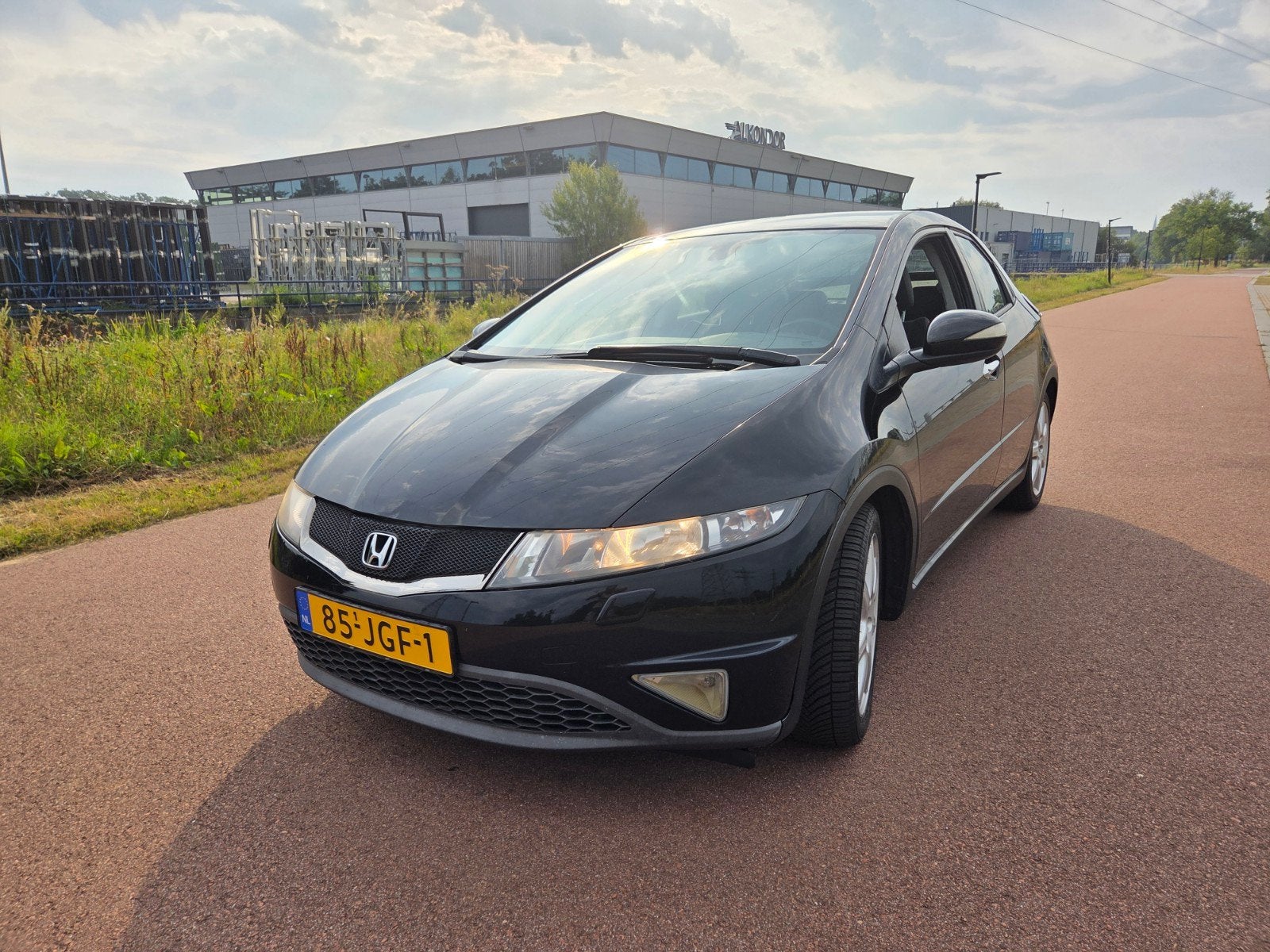 Honda Civic 1.8 I 5DR AUT 2008 Zwart, Auto's, Honda, Stoelverwarming, 4 cilinders, Zwart, Geïmporteerd