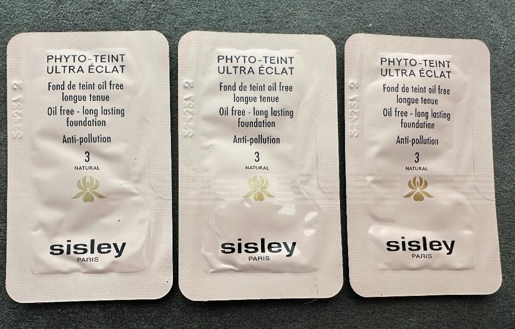 Sisley Phyto-Teint Ultra Éclat long lasting foundation 3, Beige, Nieuw, Make-up, Verzenden