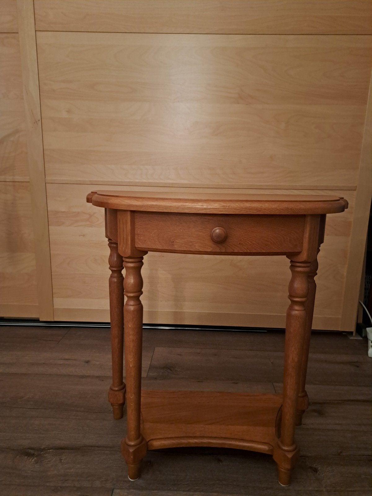 Ovaal haltafeltje, Huis en Inrichting, Tafels | Sidetables, Ophalen, Ovaal