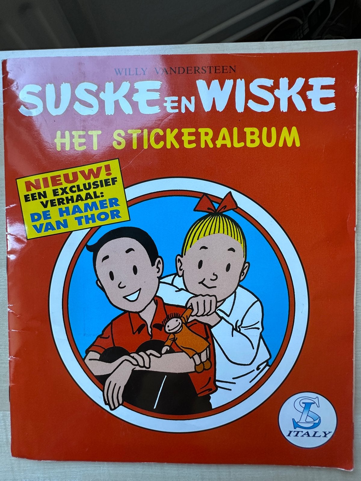 Suske en Wiske: Het Stickerboek - IZGS compleet, Eén stripboek, Ophalen of Verzenden, Gelezen
