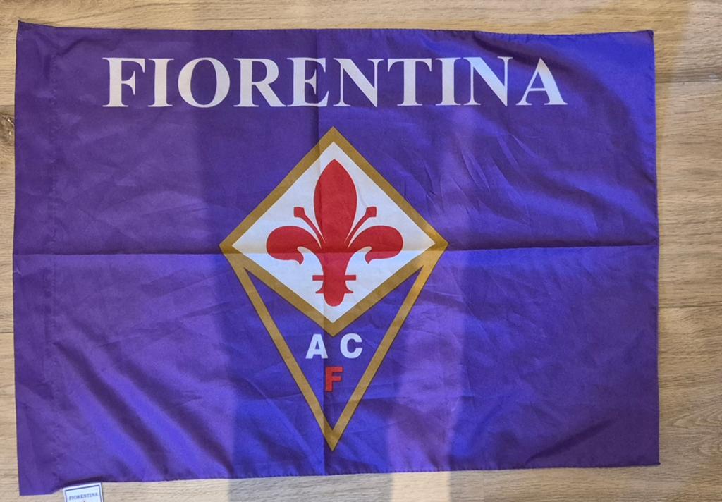 Fanvlag Fiorentina, Ophalen of Verzenden, Zo goed als nieuw, Buitenlandse clubs, Overige typen