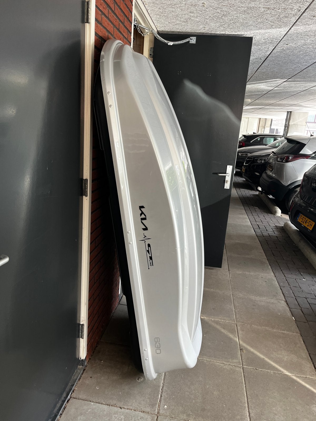 Kia GT Line Silver 630 Dakkoffer - 630 Liter, Ophalen, Gebruikt