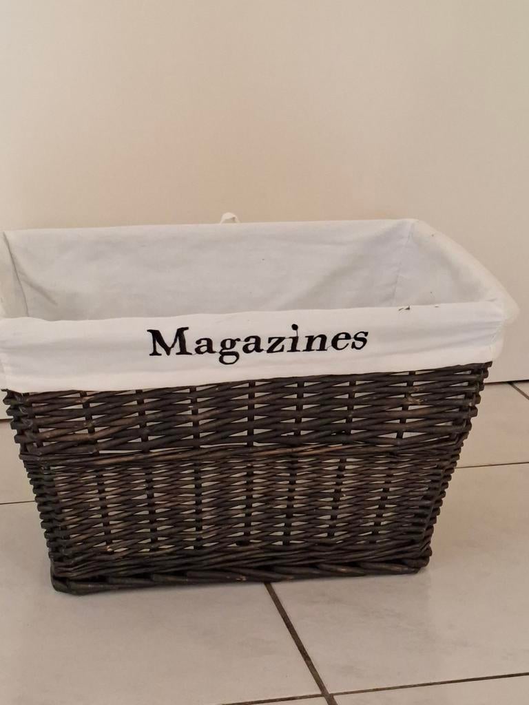 Rieten magazine mand, opbergmand met binnenzak, Ophalen, Gebruikt, Rechthoekig, Riet