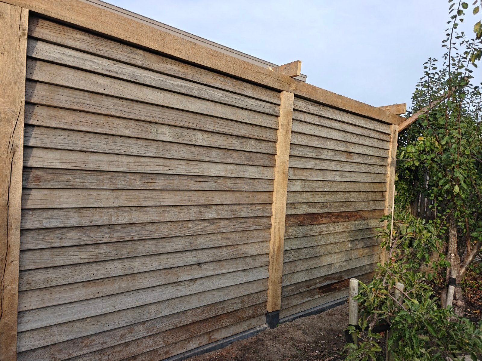 Oud hout! Verschillende lengtes leverbaar! Meer dan 750m²!, Doe-het-zelf en Verbouw, Ophalen