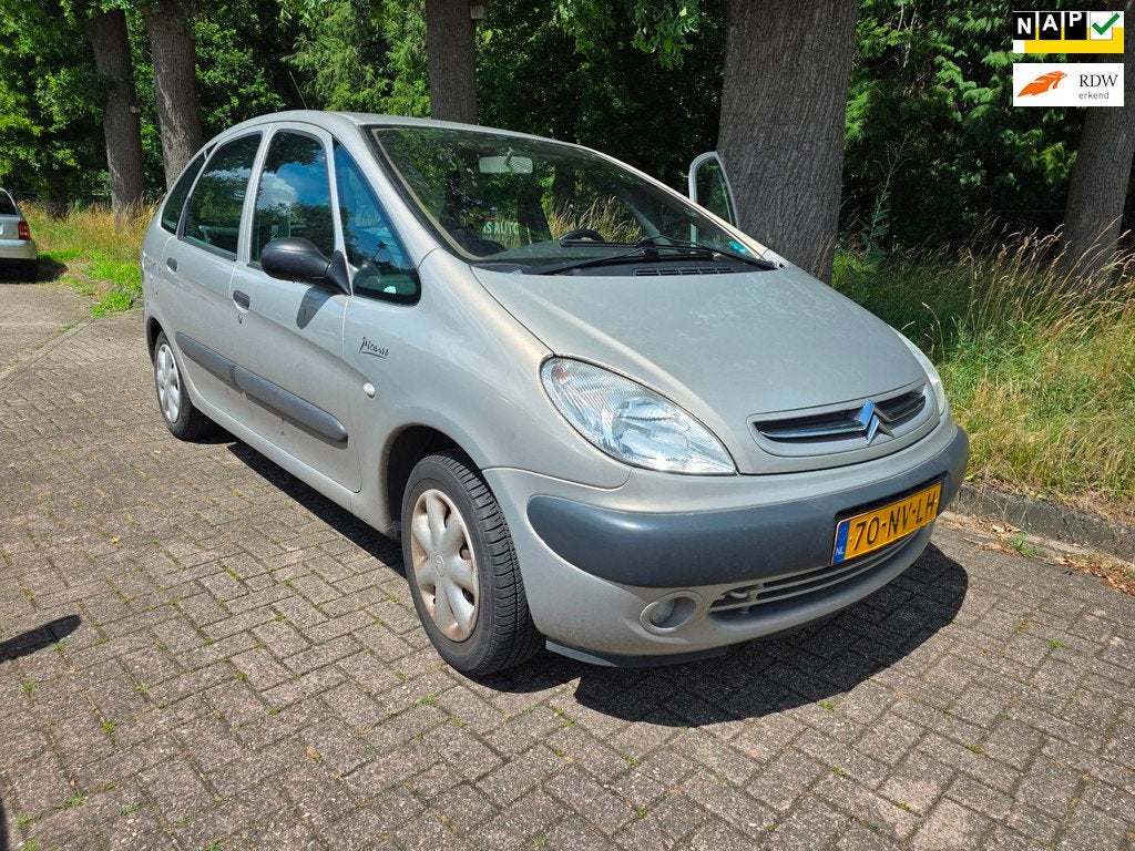 Citroen Xsara Picasso 1.8i-16V Différence 2, Auto's, Citroën, 4 cilinders, 1749 cc, 116 pk, Beige