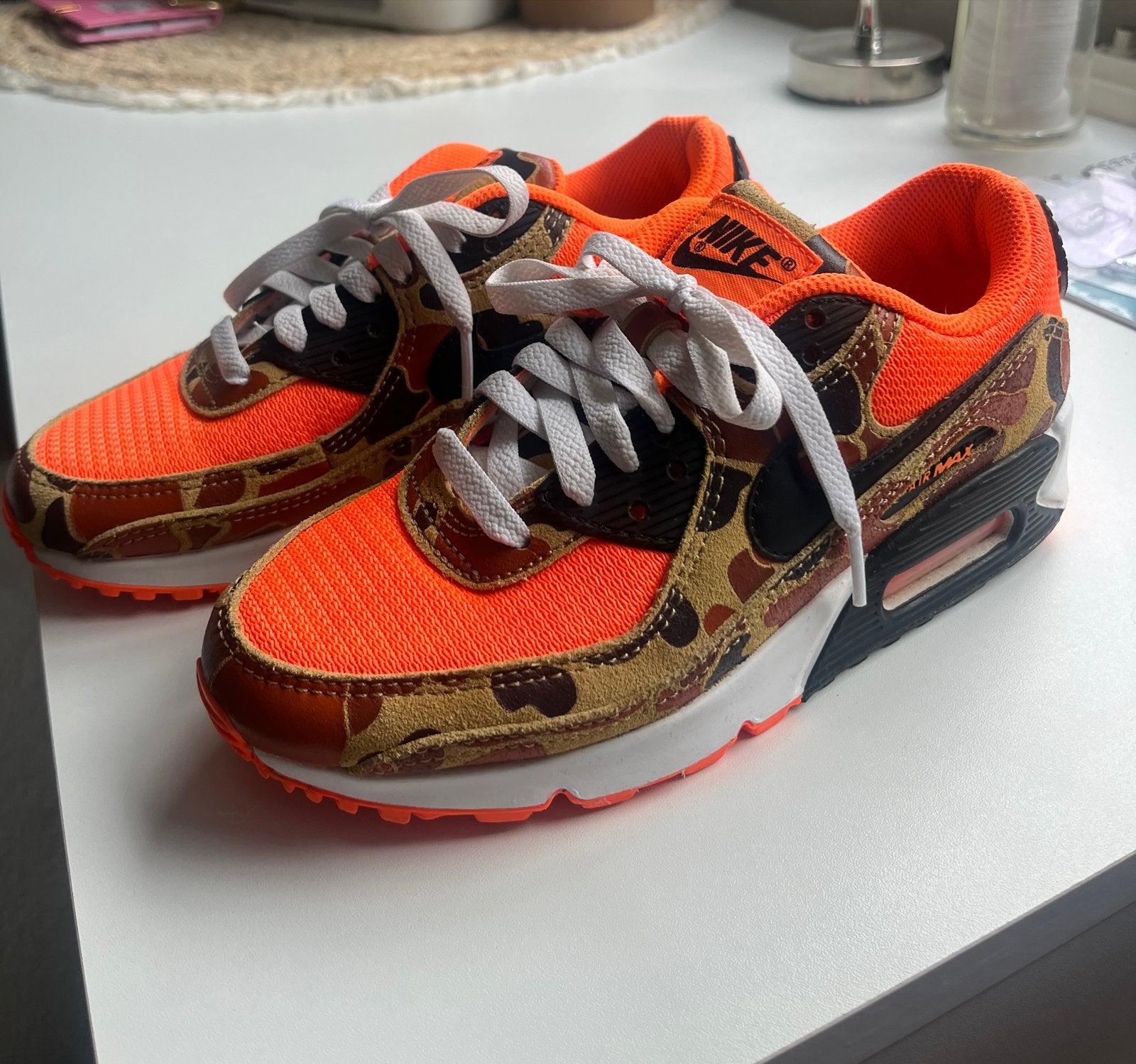 Nike Air Max 90 SP Orange Duck Camo - Maat 36,5, Ophalen of Verzenden, Zo goed als nieuw, Oranje, Sneakers of Gympen