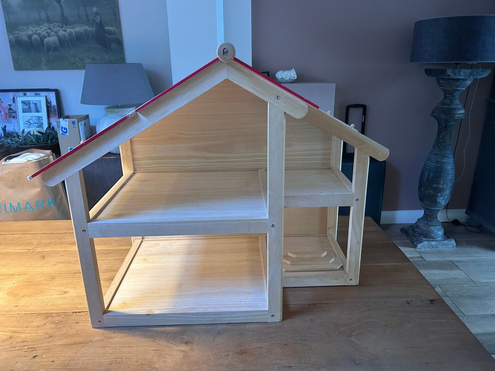 Groot houten poppenhuis van Pintoy, Ophalen, Zo goed als nieuw, Poppenhuis