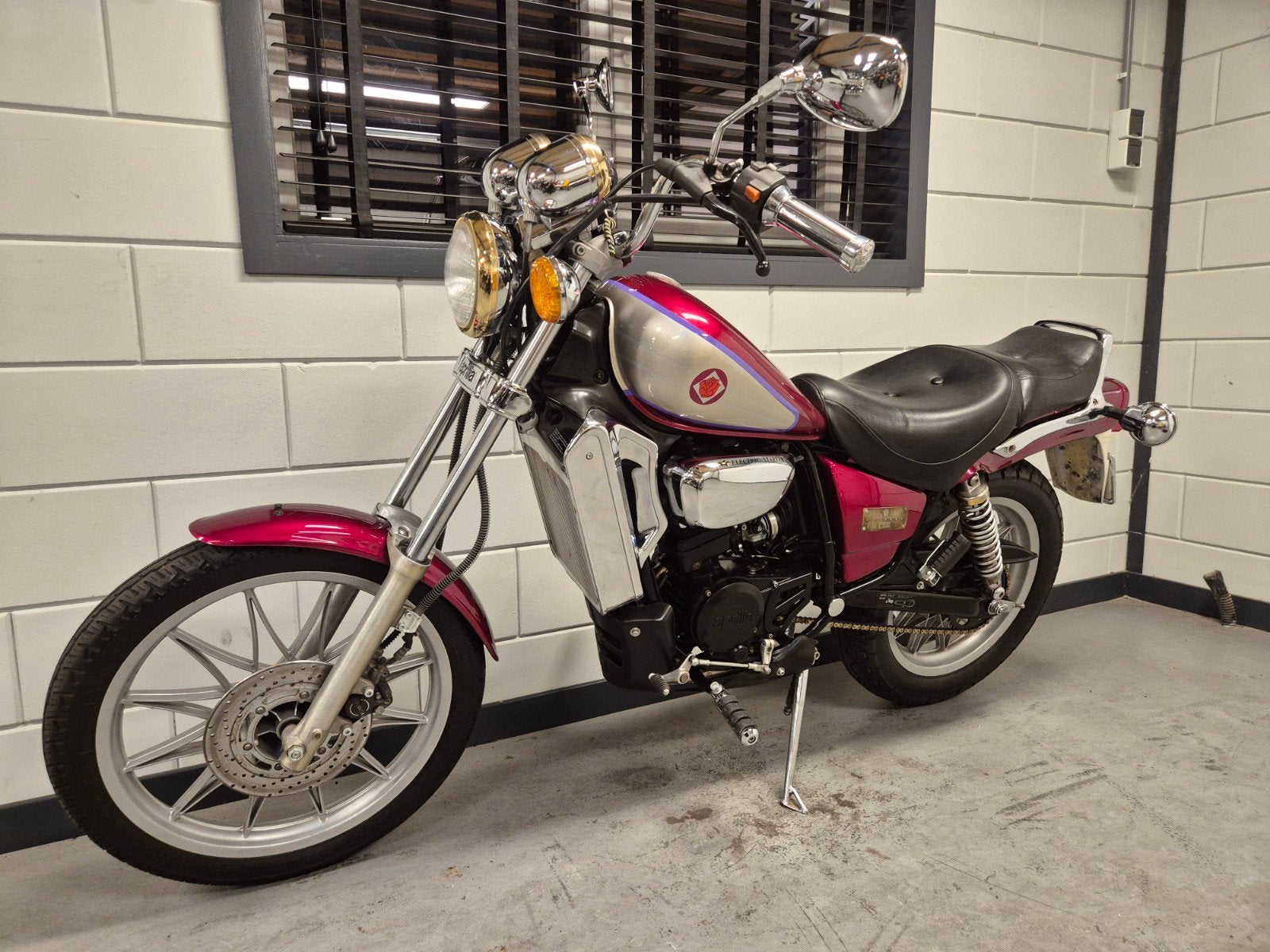 Te koop Aprilia Redrose Classic Oldtimer brommer NL kenteken, -, -, -, Ophalen