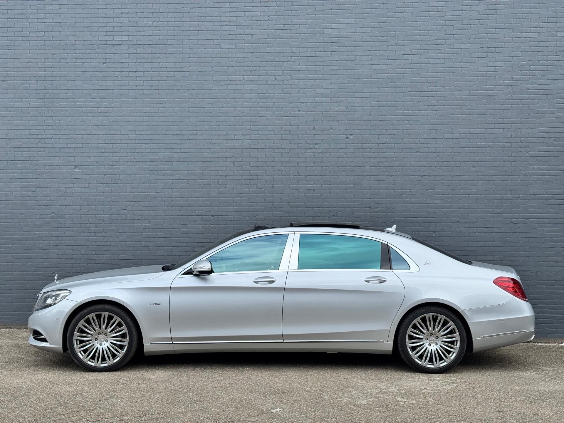 Mercedes-Benz S-klasse 600 Maybach|MAGIC SKY|3D BURMESTER|MA, Auto's, Mercedes-Benz, Achterwielaandrijving, Gebruikt, Euro 6, Maybach S-Klasse