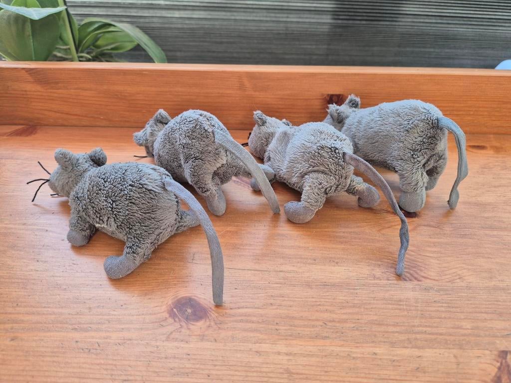 4x IKEA grijze muis gosig mus, Kinderen en Baby's, Speelgoed | Knuffels en Pluche, Ophalen of Verzenden