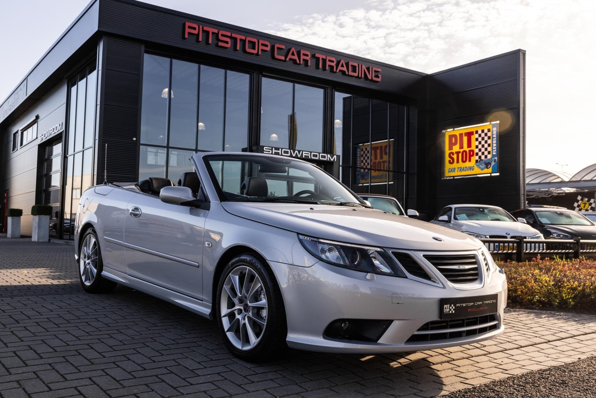 Saab 9-3 Cabrio 2.0 T Spring Edition, 230pk, Memory Stoelen,, Auto's, Saab, 1998 cc, Gebruikt, Zwart, Cabriolet
