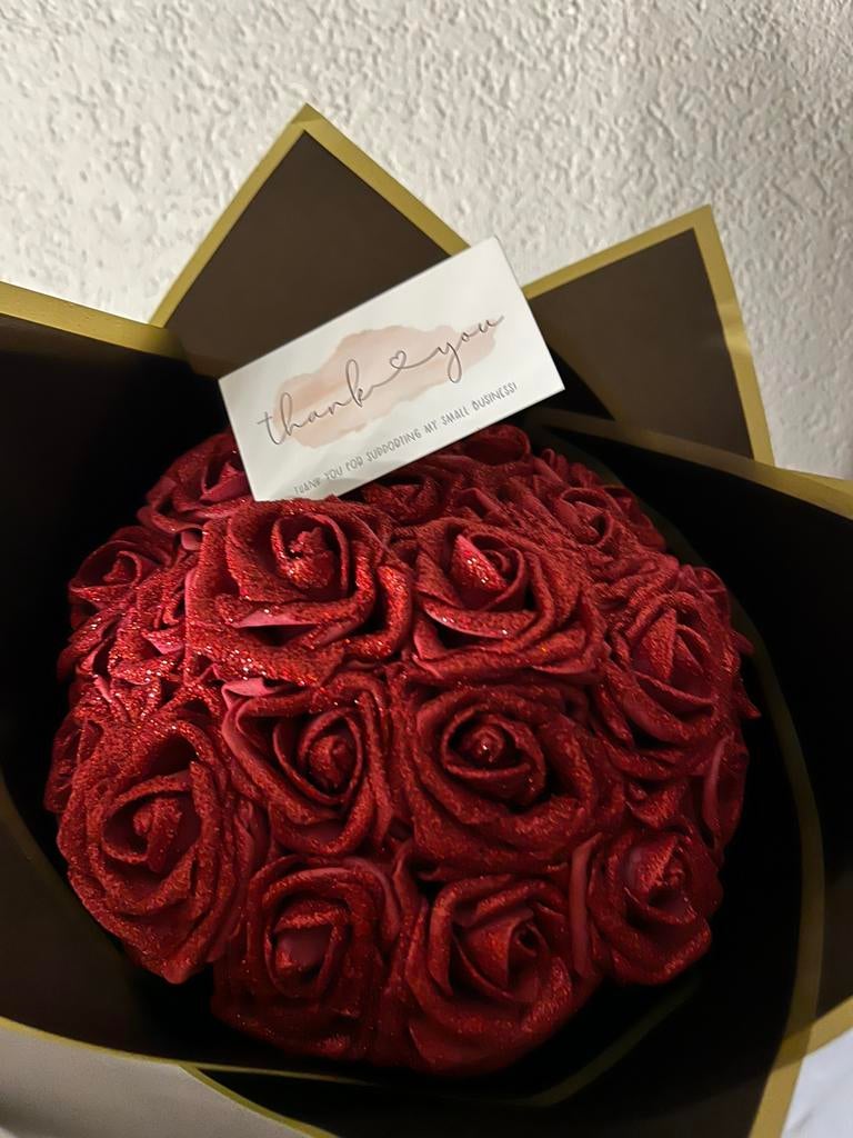 Moederdag rozen, Ophalen of Verzenden, Zo goed als nieuw