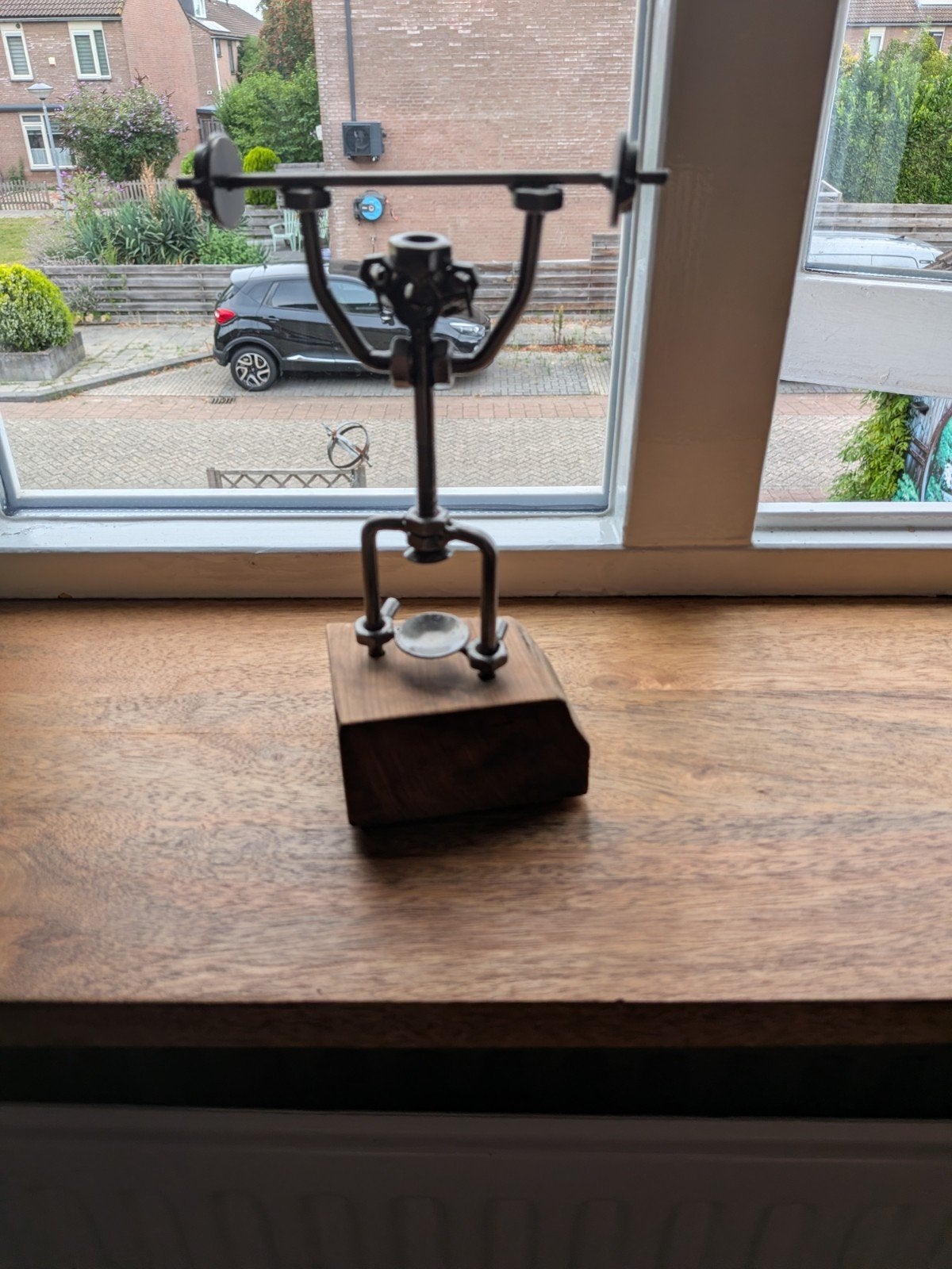 Metalen Gewichtheffer Notenkraker - Uniek Design, Verzamelen, Beelden en Beeldjes, Ophalen, Nieuw, Dier