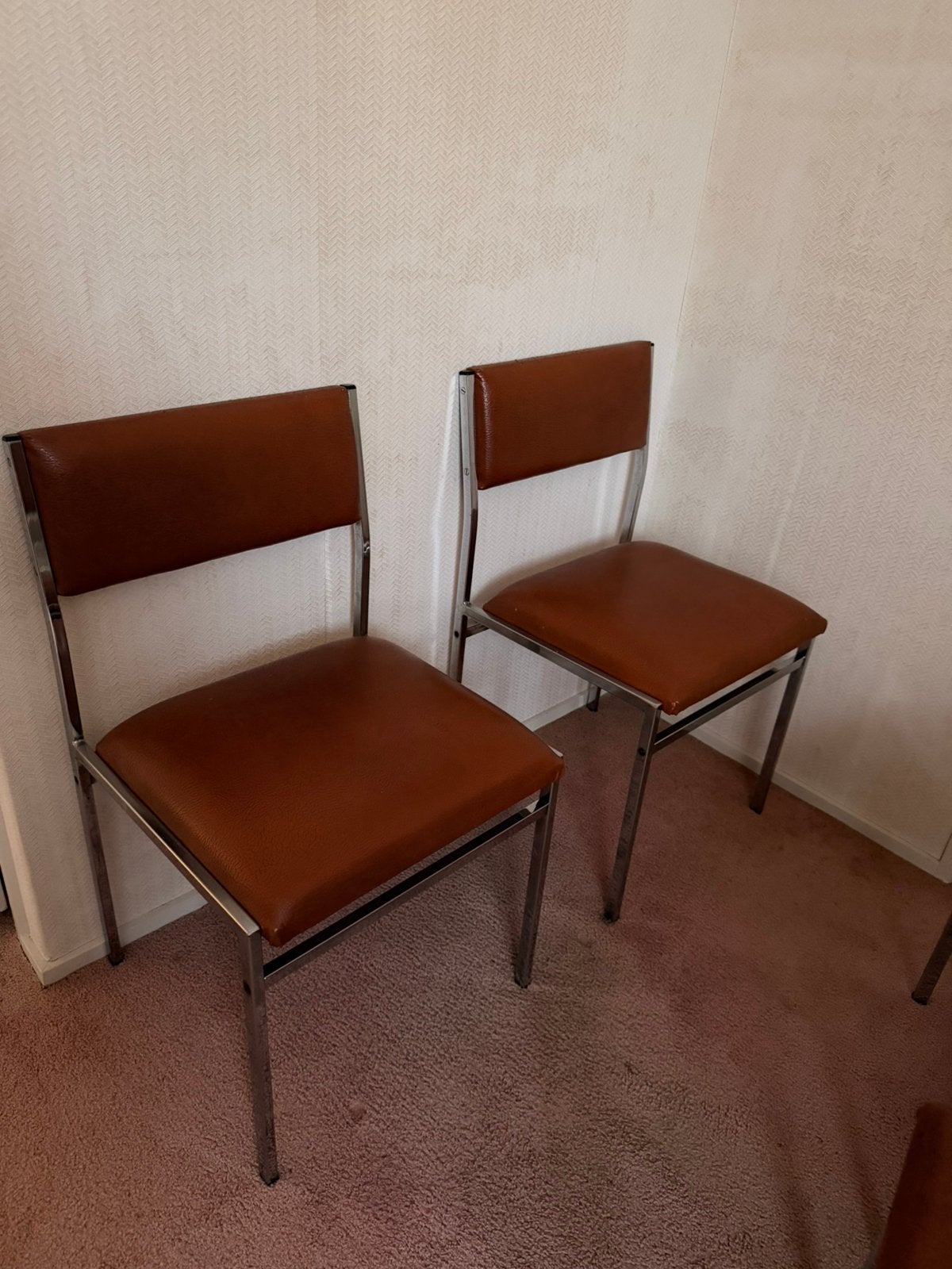 mooi retro stoelen, Huis en Inrichting, Ophalen, Bruin, RETRO   jaren 60, Zo goed als nieuw