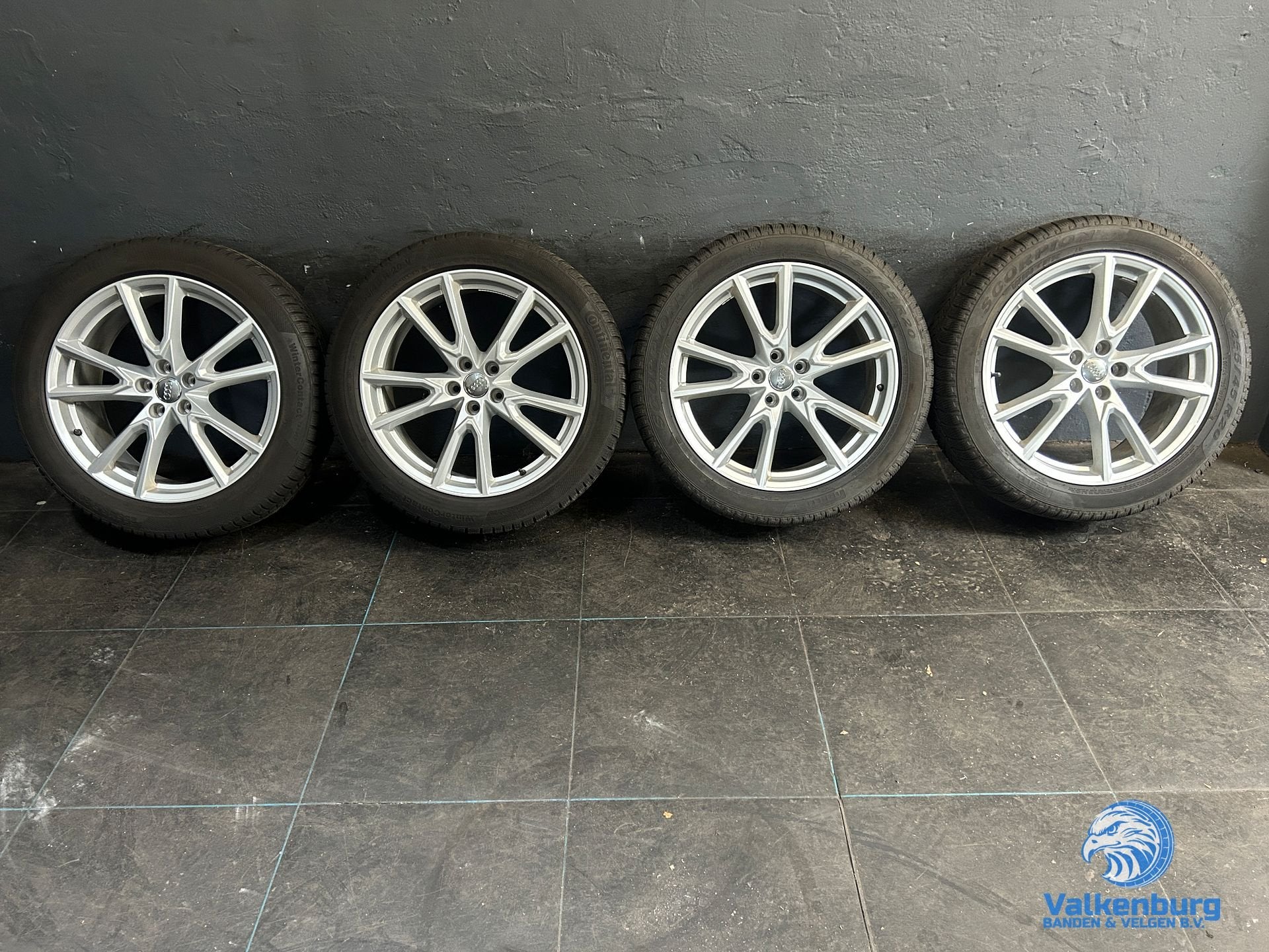 7mm! Originele Audi Q5 80A 20 inch velgen 5x112 winterbanden, Gebruikt, 255 mm, -, -