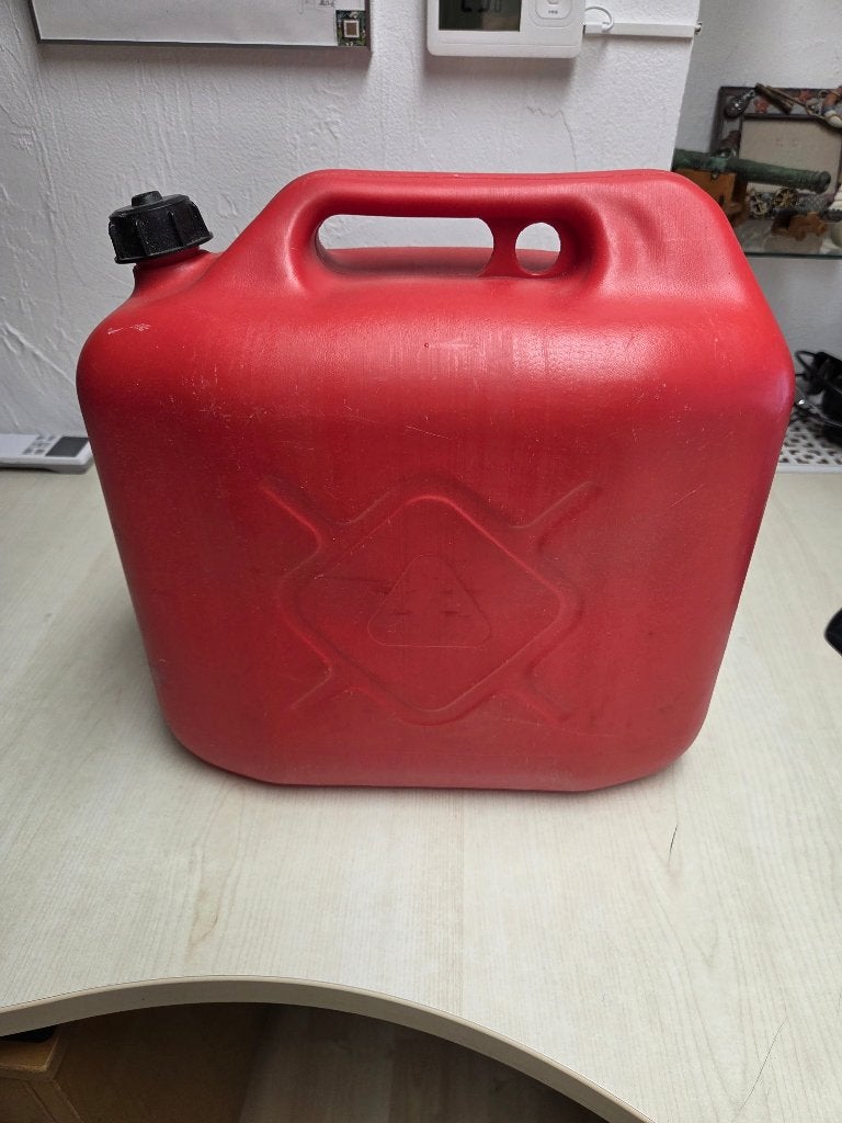 kunststof jerrycan, Ophalen of Verzenden, Zo goed als nieuw